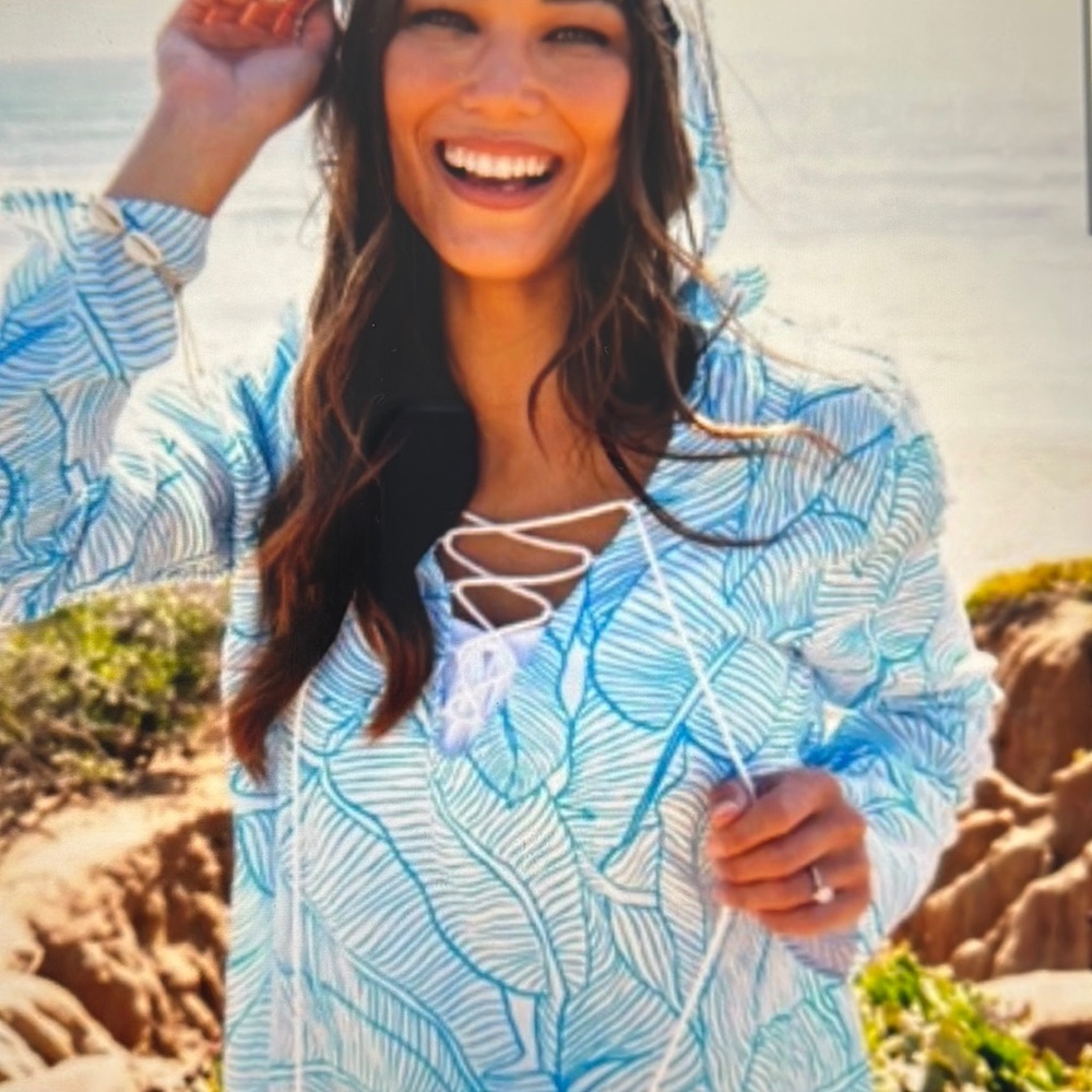Charlie Holiday Swimsuit Coverup NWOT